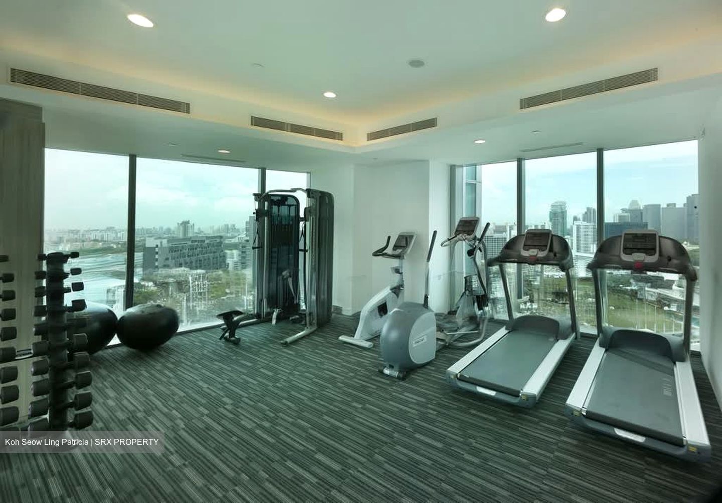 Arc 380 (D8), Office #568004441